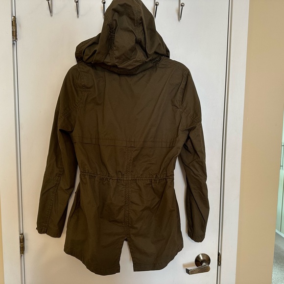 army green jacket - Picture 5 of 5